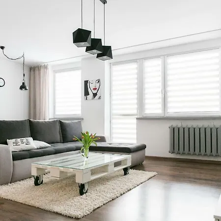 Zielona Herbowa Апартаменти *